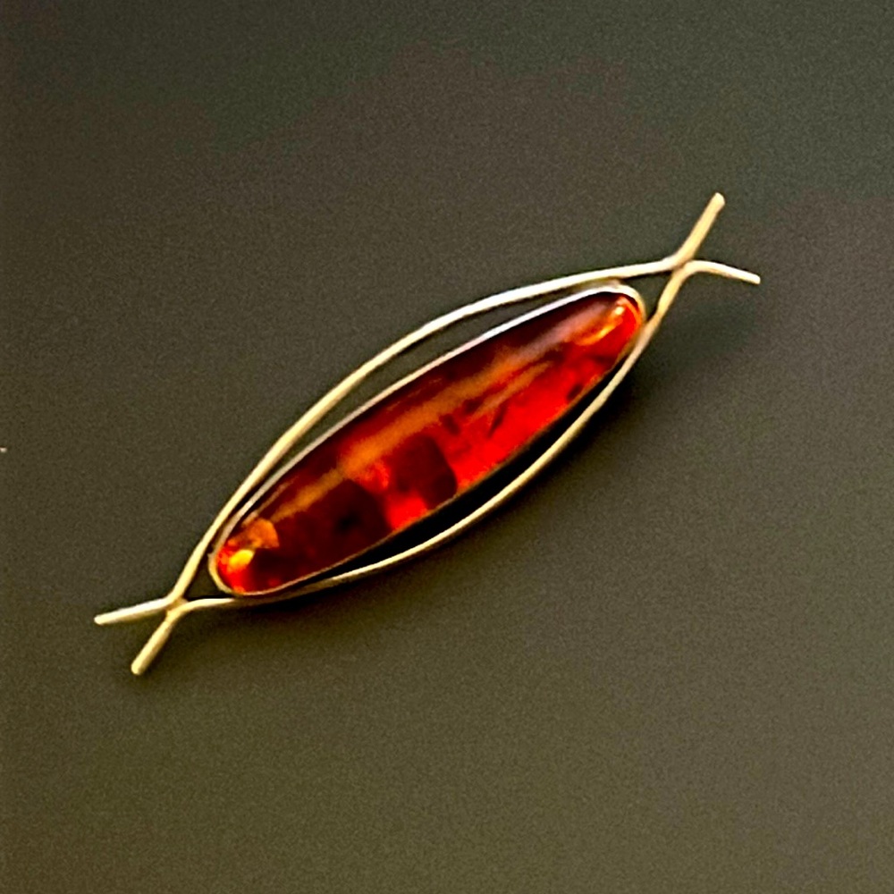 Vintage mid-century modern Scandinavian Amber and silver pin - Picture 10 of 13